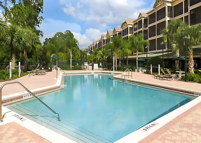 Bright & Modern 2Br Condo With Pool & Hot Tub, Near Disney!