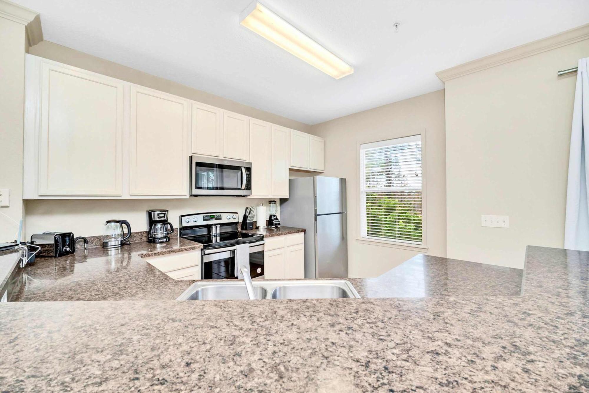 Bright & Modern 2br With Pool & Hot Tub, Near Disney! Ferienhaus Orlando